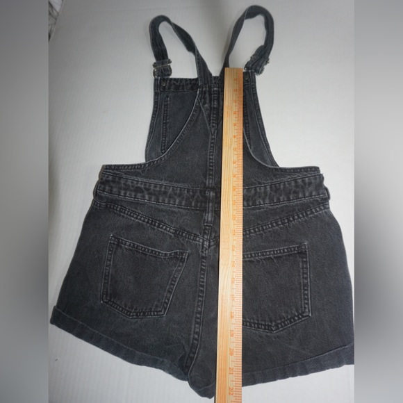 Black wash Madewell Overall Shorts shortalls size small - Picture 3 of 10